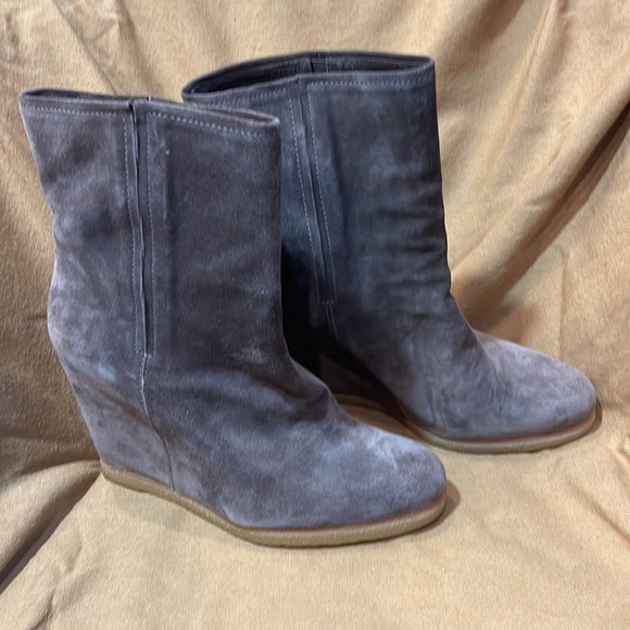 STUART WEITZMAN BootScout Hidden Wedge Suede Boots Sz 10 - Picture 4 of 7